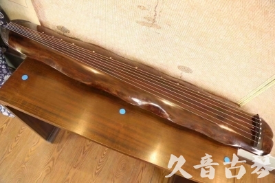 德宏傣族景颇族自治州●久音古琴  ●今日推荐  20231122【收藏级断纹蕉叶】